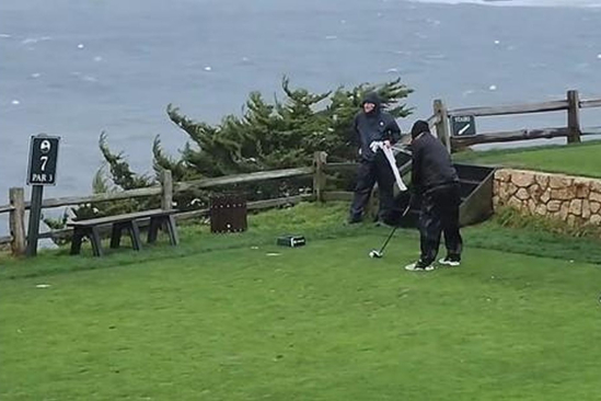 Tříparová sedmička v Pebble Beach (Foto: Instagram)