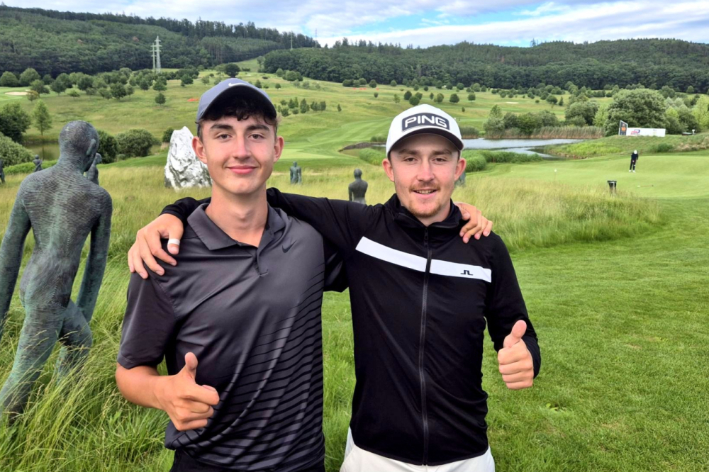 Ondřej a Jan Šustekovi (zleva, foto: GolfExtra.cz)