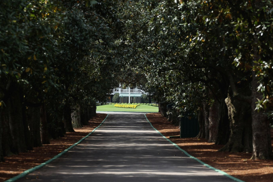 Magnolia Lane v Augustě National (Foto: Getty Images)