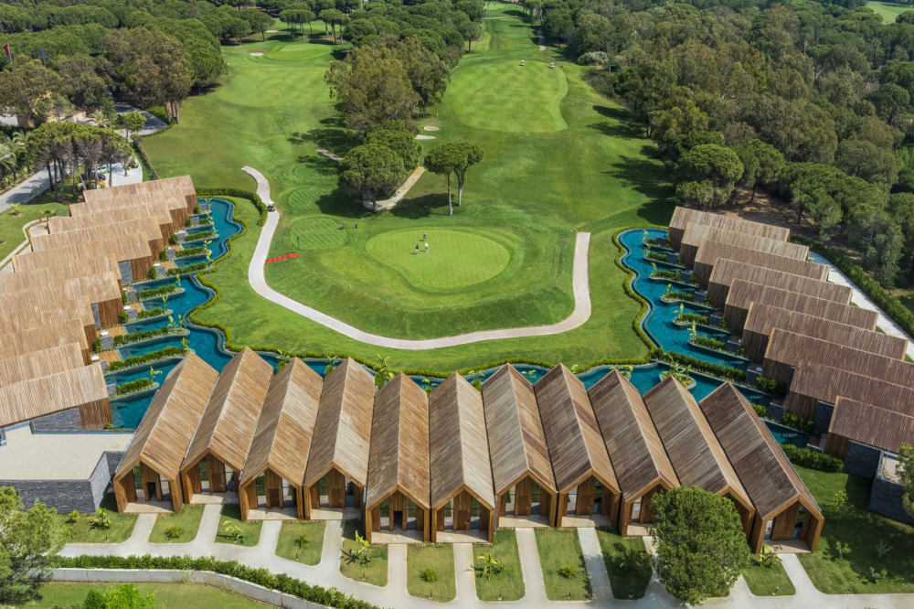 Resort hotelu Kempinski The Dome nabízí golf, odpočinek a relax (Foto: Kempinski The Dome)