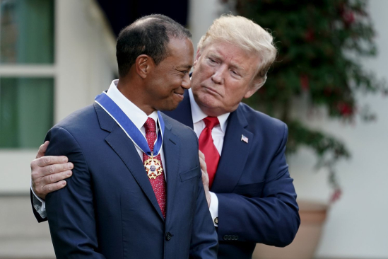 Donald Trump a Tiger Woods (Foto: Getty Images)