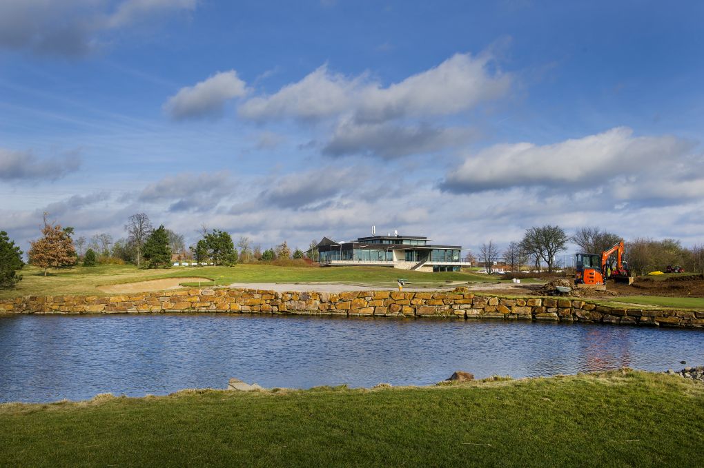 Albatross změny na 18. greenu