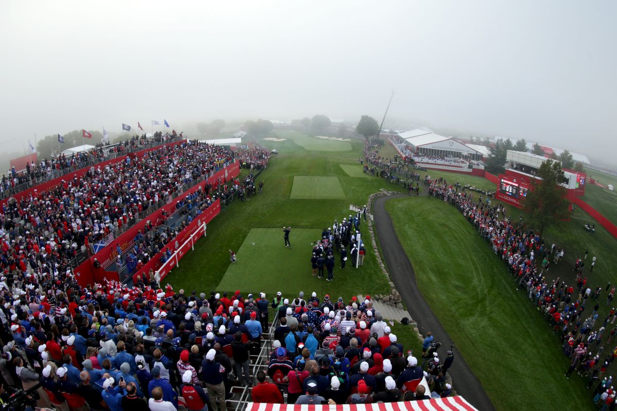 První den Ryder Cup 2016